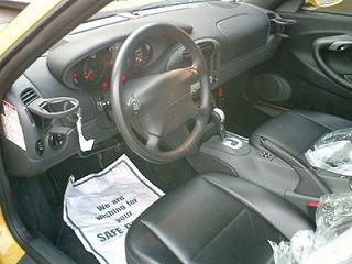 s-08714_GARAGE911_4.jpg